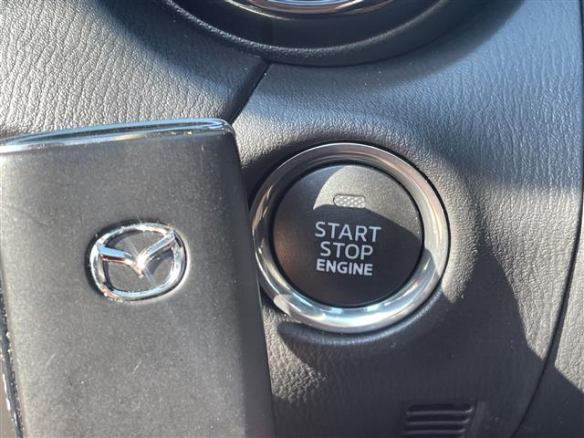 ロードスター Ｓ　ワンオーナー　禁煙車　純正ナビ　Ｂｌｕｅｔｏｏｔｈ　ドラレコ　ＡＵＴＯライト　オートマチックハイビーム　オートワイパー　純正１６インチアルミホイール　プッシュスタート／スマートキー（10枚目）