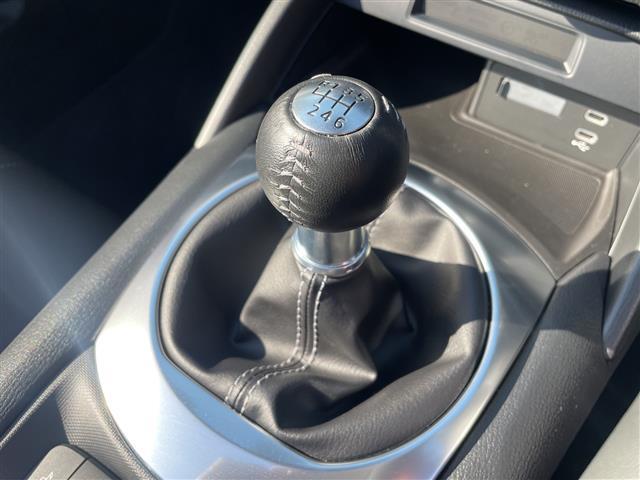 ロードスター Ｓ　ワンオーナー　禁煙車　純正ナビ　Ｂｌｕｅｔｏｏｔｈ　ドラレコ　ＡＵＴＯライト　オートマチックハイビーム　オートワイパー　純正１６インチアルミホイール　プッシュスタート／スマートキー（13枚目）