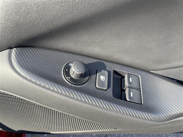 ロードスター Ｓ　ワンオーナー　禁煙車　純正ナビ　Ｂｌｕｅｔｏｏｔｈ　ドラレコ　ＡＵＴＯライト　オートマチックハイビーム　オートワイパー　純正１６インチアルミホイール　プッシュスタート／スマートキー（25枚目）