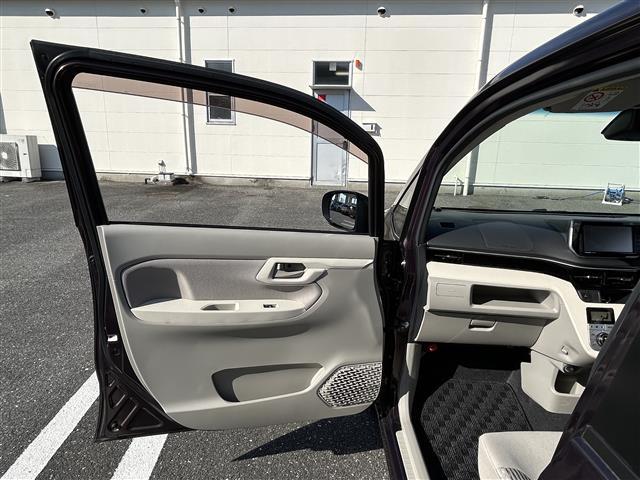 ムーヴ Ｘ　ＳＡＩＩＩ　・ワンオーナー・ディーラーナビ・ＦＭ／ＡＭ／ＣＤ／ＤＶＤ／Ｂｌｕｅｔｏｏｔｈ／フルセグＴＶ・バックカメラ・シートヒーター・プリクラッシュ・禁煙車・盗難防止装置・横滑り防止装置・スペアキー１本・純正Ｆ（17枚目）