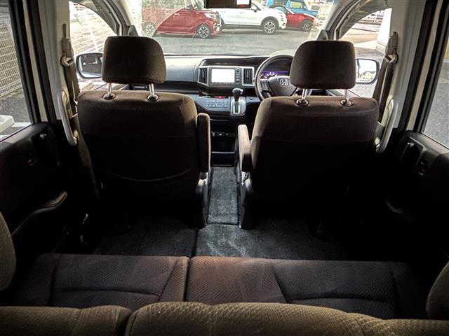 ステップワゴンスパーダ Z ・ディーラーナビ・FM/AM/CD/DVD/ワンセグTV/Bluetooth・全方位カメラ・ビルトインETC・両側パワースライドドア・禁煙車・スペアキー1本・盗難防止装置・横滑り防止装置・電格ミラー(31枚目)