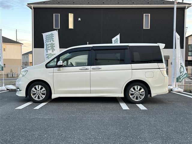 ステップワゴンスパーダ Z ・ディーラーナビ・FM/AM/CD/DVD/ワンセグTV/Bluetooth・全方位カメラ・ビルトインETC・両側パワースライドドア・禁煙車・スペアキー1本・盗難防止装置・横滑り防止装置・電格ミラー(37枚目)