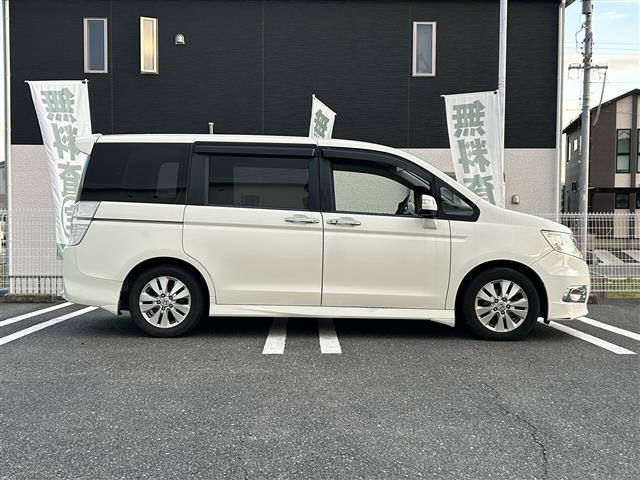 ステップワゴンスパーダ Z ・ディーラーナビ・FM/AM/CD/DVD/ワンセグTV/Bluetooth・全方位カメラ・ビルトインETC・両側パワースライドドア・禁煙車・スペアキー1本・盗難防止装置・横滑り防止装置・電格ミラー(38枚目)