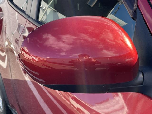 ジューク １５ＲＳ　タイプＶ　禁煙車　純正７インチナビ　フルセグ　Ｂｌｕｅｔｏｏｔｈ　ＤＶＤ再生　前方ドラレコ　バックカメラ　ＥＴＣ　ＡＵＴＯライト　革巻きステアリング　プッシュスタート／スマートキー　純正スチールホイール積込（36枚目）