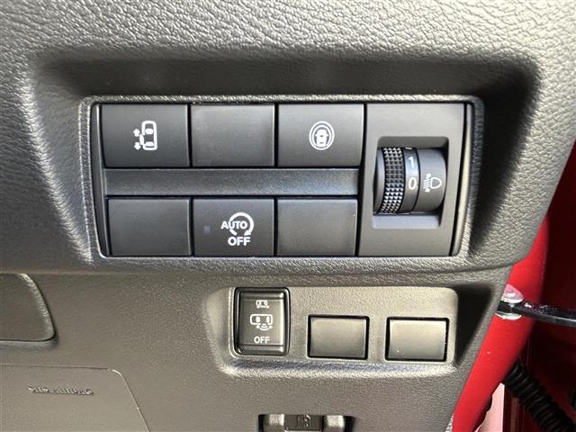 ルークス ハイウェイスター　Ｘ　禁煙車　衝突軽減ブレーキ　レーンディパーチャーアラート　左側パワースライドドア　ハンズフリーオートスライドドア　全方位モニター　セーフティシールドスイッチ　前後コーナーセンサー　ＬＥＤヘッドライト（3枚目）