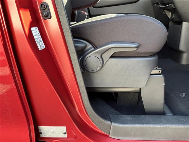 ルークス ハイウェイスター　Ｘ　禁煙車　衝突軽減ブレーキ　レーンディパーチャーアラート　左側パワースライドドア　ハンズフリーオートスライドドア　全方位モニター　セーフティシールドスイッチ　前後コーナーセンサー　ＬＥＤヘッドライト（25枚目）