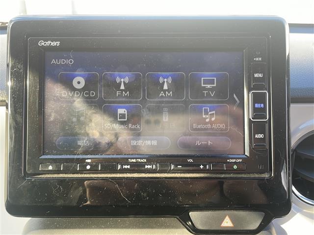 Ｎ－ＯＮＥ オリジナル　ワンオーナー　禁煙車　純正７インチＳＤナビ　フルセグ　Ｂｌｕｅｔｏｏｔｈ　レーダークルーズコントロール　衝突軽減ブレーキ　前後ドラレコ　レザー調シートカバー　ルーフキャリア　ビルドインＥＴＣ（6枚目）
