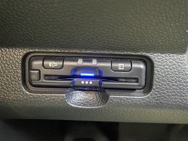 Ｎ－ＯＮＥ オリジナル　ワンオーナー　禁煙車　純正７インチＳＤナビ　フルセグ　Ｂｌｕｅｔｏｏｔｈ　レーダークルーズコントロール　衝突軽減ブレーキ　前後ドラレコ　レザー調シートカバー　ルーフキャリア　ビルドインＥＴＣ（25枚目）