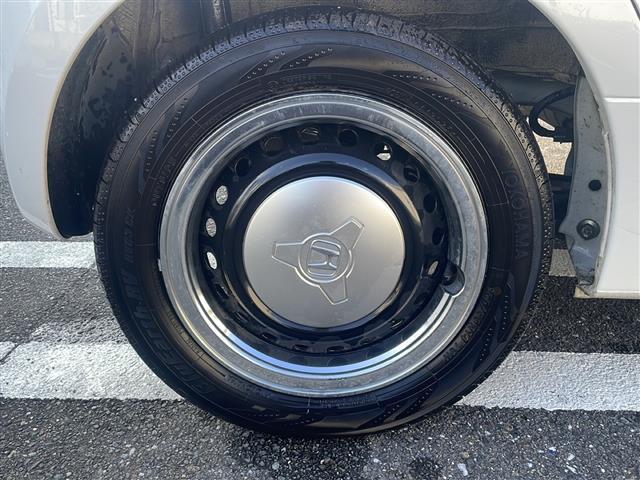 Ｎ－ＯＮＥ オリジナル　ワンオーナー　禁煙車　純正７インチＳＤナビ　フルセグ　Ｂｌｕｅｔｏｏｔｈ　レーダークルーズコントロール　衝突軽減ブレーキ　前後ドラレコ　レザー調シートカバー　ルーフキャリア　ビルドインＥＴＣ（41枚目）