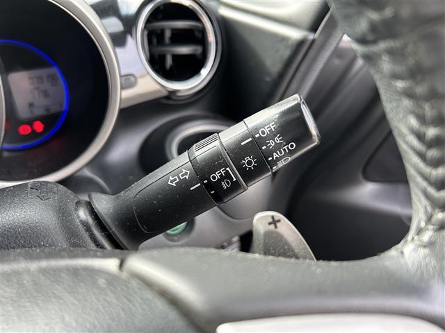 N-BOXカスタム G・ターボパッケージ ・ワンオーナー・社外ナビ・(FM/AM/CD/DVD/フルセグTV)・バックカメラ・禁煙車・両側パワースライドドア・クルーズコントロール・パドルシフト・盗難防止装置・ベンチシート・純正フロアマット(14枚目)