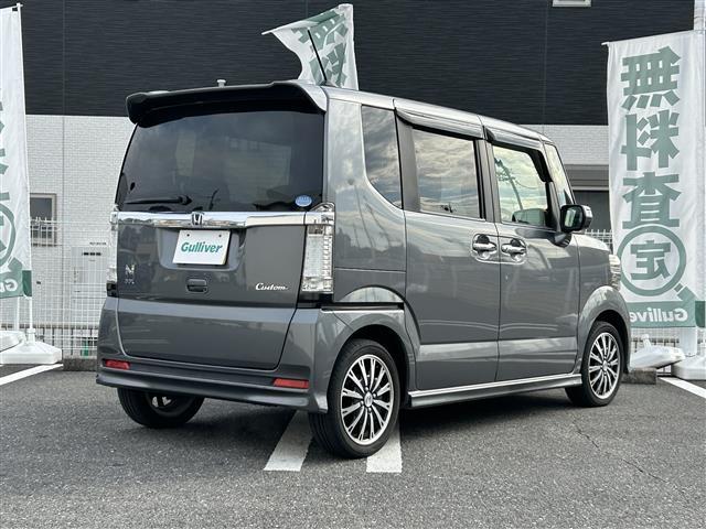N-BOXカスタム G・ターボパッケージ ・ワンオーナー・社外ナビ・(FM/AM/CD/DVD/フルセグTV)・バックカメラ・禁煙車・両側パワースライドドア・クルーズコントロール・パドルシフト・盗難防止装置・ベンチシート・純正フロアマット(34枚目)