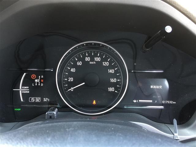 ヴェゼル ハイブリッド 純正8型ナビ/フルセグTV/DVD/音楽録音/Bluetooth/バックカメラ/衝突軽減ブレーキ/レーダークルーズ/レーンキープアシスト/RFP/ハーフレザーシート/シートヒーター/ドラレコ/ETC(7枚目)