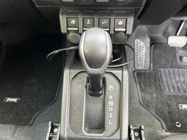 ジムニー XC ワンオーナー☆社外メモリナビ(Bluetooth/フルセグ)☆バックカメラ☆衝突軽減システム☆レーンアシスト☆クルーズコントロール☆ETC☆シートヒーター☆前後ドライブレコーダー☆マッドガード(29枚目)