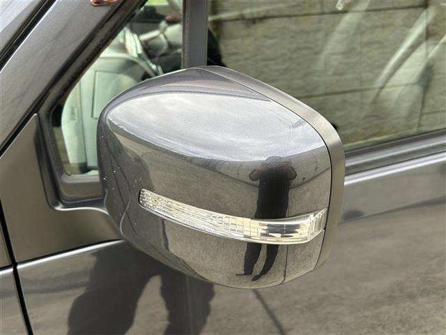 ワゴンRスティングレー リミテッド CD/MDオーディオ☆スマートキー☆プッシュスタート☆ETC☆ハーフレザーシート☆オートライト☆フォグランプ☆電動格納ミラー☆純正14インチAW(14枚目)