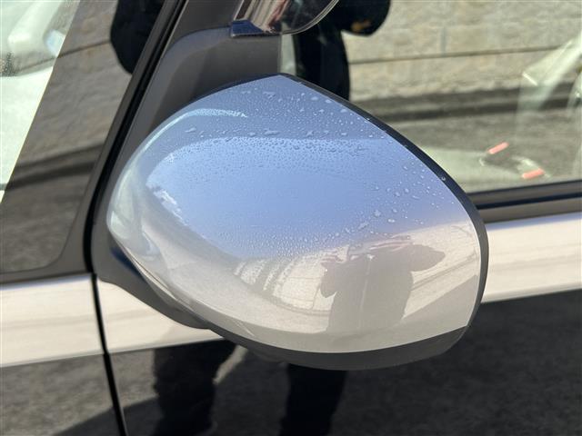 ムーヴキャンバス ＧブラックインテリアＶＳ　ＳＡＩＩＩ　純正ＳＤナビ（ＣＤ／ＤＶＤ／ＢＴ／フルセグ）☆全方位カメラ☆衝突軽減システム☆レーンアシスト☆両側パワースライドドア☆シートヒーター☆ステアリングスイッチ☆オートライト☆ＥＴＣ☆ドラレコ（12枚目）