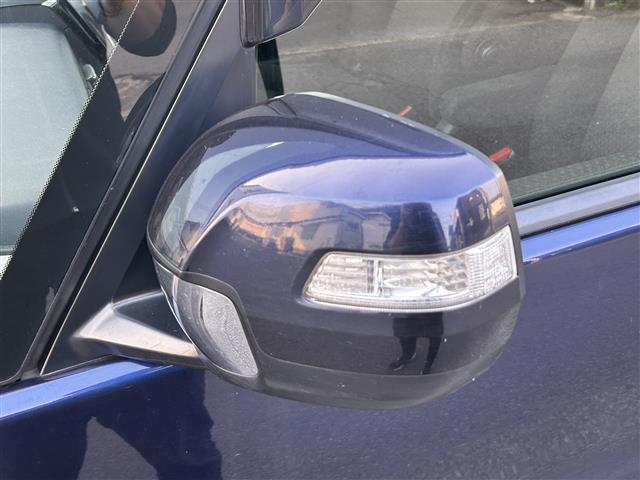 ステップワゴンスパーダ スパーダ　ホンダセンシング　純正９インチナビ（ＣＤ／ＤＶＤ／ＢＴ／フルセグ）☆バックカメラ☆フリップダウンモニター☆衝突軽減システム☆レーンアシスト☆レーダークルーズ☆ＥＴＣ☆両側パワースライドドア☆パドルシフト（19枚目）