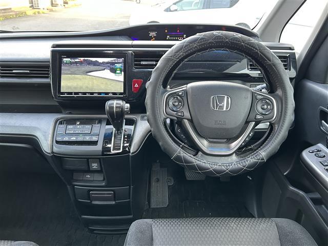 ステップワゴンスパーダ スパーダ　ホンダセンシング　純正９インチナビ（ＣＤ／ＤＶＤ／ＢＴ／フルセグ）☆バックカメラ☆フリップダウンモニター☆衝突軽減システム☆レーンアシスト☆レーダークルーズ☆ＥＴＣ☆両側パワースライドドア☆パドルシフト（29枚目）