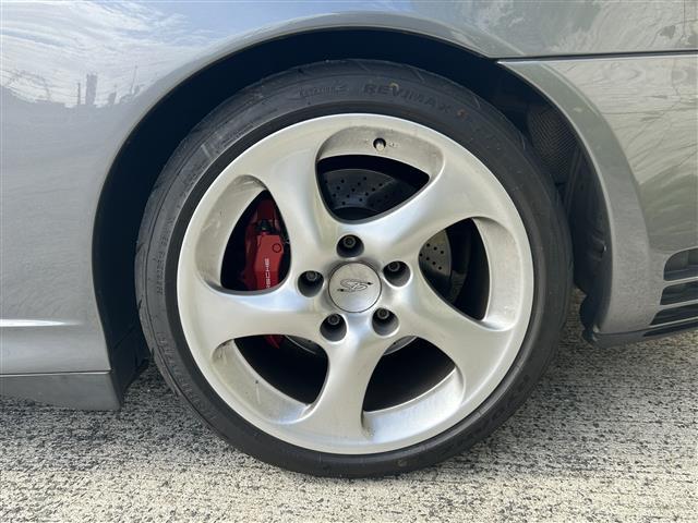 ９１１ ９１１カレラ４Ｓ　社外ＨＤＤナビ（ＣＤ／ＤＶＤ／ＭＳＶ）☆レザーシート☆パワーシート☆ＢＯＳＥサウンドシステム☆ドライブレコーダー☆ＥＴＣ☆純正１８インチＡＷ（16枚目）