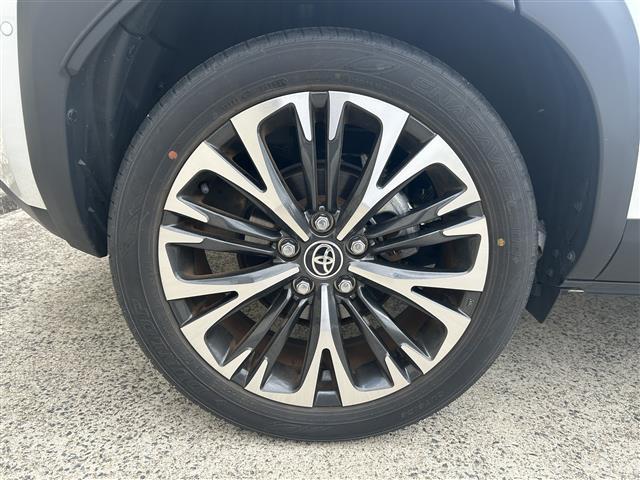 ヤリスクロス ハイブリッドZ アドベンチャー ワンオーナー☆純正ディスプレイオーディオ(Bluetooth/フルセグ)☆バックカメラ☆衝突軽減システム☆レーンアシスト☆BSM☆ACC☆ETC☆ハーフレザーシート☆パワーシート☆シートヒーター(18枚目)