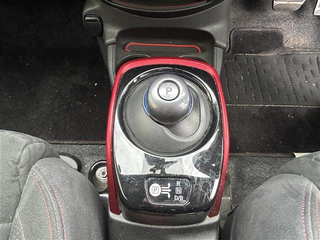 ノート ｅ－パワー　ニスモ　純正メモリナビ（ＣＤ／ＢＤ／ＢＴ／フルセグ）☆バックカメラ☆衝突軽減システム☆レーンアシスト☆オートライト☆ＥＴＣ☆スマートキー☆プッシュスタート☆電動格納ミラー☆純正１６インチＡＷ（33枚目）