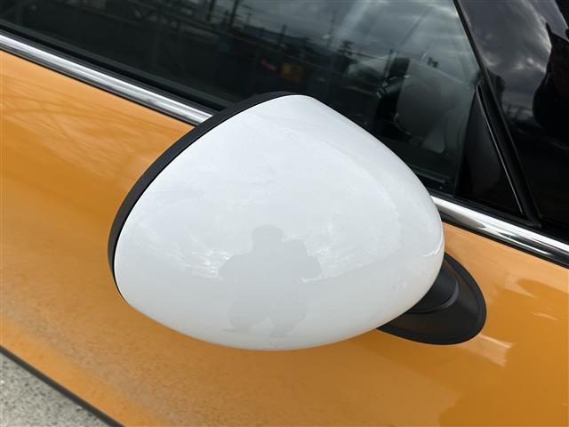 ＭＩＮＩ クーパー　純正ＨＤＤナビ（Ｂｌｕｅｔｏｏｔｈ／ＡＵＸ）☆ＥＴＣ☆アイドリングストップ☆電動格納ミラー☆プッシュスタート☆ＭＴモード☆純正１５インチＡＷ（10枚目）