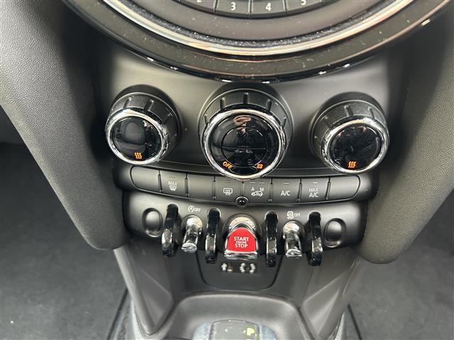 ＭＩＮＩ クーパー　純正ＨＤＤナビ（Ｂｌｕｅｔｏｏｔｈ／ＡＵＸ）☆ＥＴＣ☆アイドリングストップ☆電動格納ミラー☆プッシュスタート☆ＭＴモード☆純正１５インチＡＷ（26枚目）