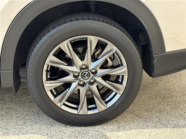 CX-8 25S Lパッケージ 純正DA☆全方位カメラ☆衝突軽減☆BOSEサウンド☆レーンアシスト☆BSM☆ACC☆ETC☆レザーシート☆パワーシート☆シートヒーター/エアシート☆HUD☆ステアリングスイッチ☆純正19インチAW(11枚目)