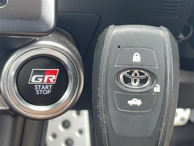 GR86 RZ ワンオーナー@ナビ(CD/DVD/Bluetooth/フルセグTV)@バックカメラ@前後ドライブレコーダー@ETC@社外レーダー@衝突軽減ブレーキ@レーンキープアシスト@レーダークルーズコントロール(25枚目)
