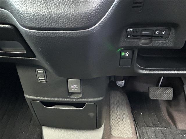 Ｎ－ＢＯＸカスタム Ｇ・Ｌターボホンダセンシング　純正８インチナビ（ＣＤ／ＤＶＤ／ＢＴ／フルセグ）☆バックカメラ☆衝突軽減システム☆レーンアシスト☆レーダークルーズ☆ＥＴＣ☆両側パワースライドドア☆前後ドライブレコーダー☆オートライト☆パドルシフト（32枚目）