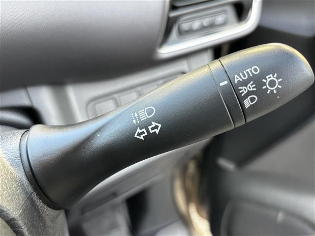 セレナ Ｘ　福祉車両／サイドリフト＋リア全自動リフター／１オーナー／純９型ナビ／全方位カメラ／前後ドラレコ／エマージェンシーブレーキ／車線逸脱警報／コーナーセンサー／ＢＳＭ／クルコン／両パワスラ／ＥＴＣ２．０（30枚目）