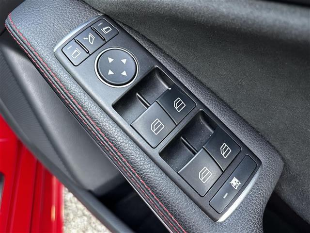 Ａクラス Ａ１８０　スポーツ　純正ナビ／Ｂカメラ／クルーズコントロール／衝突防止アシストプラス／アテンションアシスト／ブラインドスポットアシスト／レーンキープアシスト／コーナーセンサー／パドルシフト／フルＴＶ／ＢＴ／ＣＤ／ＤＶＤ（29枚目）