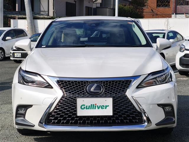 CT 200h バージョンC 後期/純正ナビ/フルTV/BT/CD/DVD/バックカメラ/レーダークルコン/衝突軽減/コーナーセンサー/レーンキープ/パドルシフト/オートLEDライト/オートハイビーム/パワーS/シートヒータ(4枚目)