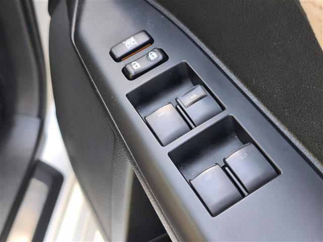 CT 200h バージョンC 後期/純正ナビ/フルTV/BT/CD/DVD/バックカメラ/レーダークルコン/衝突軽減/コーナーセンサー/レーンキープ/パドルシフト/オートLEDライト/オートハイビーム/パワーS/シートヒータ(29枚目)