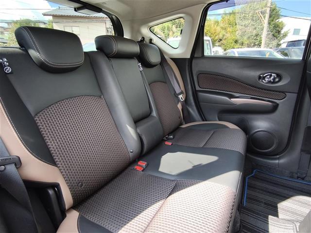 ノート ｅ－パワー　メダリスト　純正ナビ／アラウンドビューモニター／インテリジェントルームミラー／エマージェンシーブレーキ／レーンキープアシスト／踏み間違い防止／ハーフレザーシート／オートＬＥＤヘッドライト／ＥＴＣ／純正１５ＡＷ（15枚目）