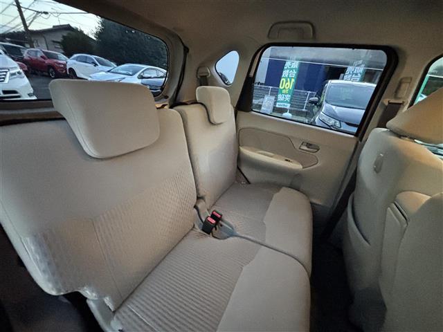 ムーヴ X 純正ナビ/ワンセグTV/CD/純正14インチアルミホイル/オートライト/プッシュスタート/純正フロアマット/純正ドアバイザー/横滑り防止/盗難防止装置/保証書/取扱説明(14枚目)