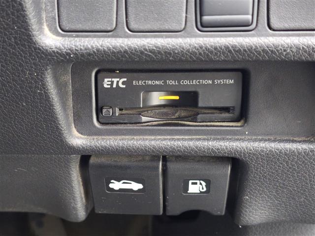 エクストレイル 20X HVエクストリーマXエマジェンシーブレーキP ワンオーナ/純正ナビ/全方位カメラ/バックカメラ/クルーズコントロール/衝突軽減装置/コーナーセンサー/ダウンヒルアシストコントロール/ルーフレール/フルセグTV/CD/DVD/Bluetooth(20枚目)