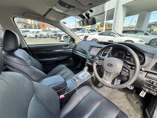 レガシィB4 2.0GT DIT STIリップスポイラー/マッキントッシュサブウーファー/純正HDDナビ/ワンセグテレビ/Bluetooth/CD/DVD/ミュージックサーバー/バックカメラ/ETC/シートヒーター/パワーシート(13枚目)