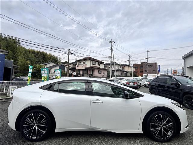 プリウス Z 純ナビ/全周囲カメラ/レーダークルコン/プリクラッシュ/コーナーセンサー/RCTA/PKSB/RSA/シートヒーター/エアシート/ETC/フルセグTV/Bluetooth/Miracast(7枚目)