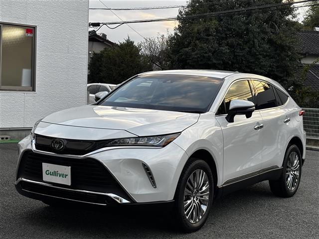 ハリアー Ｓ　純正ディスプレイオーディオ／バックカメラ／プリクラッシュセーフティ／レーントレーシングアシスト／クリアランスソナー／レーダークルコン／ロードサインアシスト／先行車発進告知／純正１９インチＡＷ／フルＴＶ（2枚目）