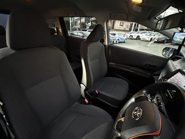 シエンタ Ｘ　メモリーナビ／フルセグテレビ／Ｂｌｕｅｔｏｏｔｈ／ＣＤ／ＤＶＤ／バックカメラ／ドライブレコーダー／ＥＴＣ／片側電動スライドドア／オートハイビーム／衝突軽減ブレーキ／横滑り防止／車線逸脱防止（14枚目）