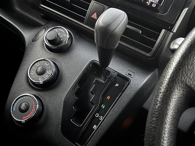 シエンタ Ｘ　メモリーナビ／フルセグテレビ／Ｂｌｕｅｔｏｏｔｈ／ＣＤ／ＤＶＤ／バックカメラ／ドライブレコーダー／ＥＴＣ／片側電動スライドドア／オートハイビーム／衝突軽減ブレーキ／横滑り防止／車線逸脱防止（20枚目）