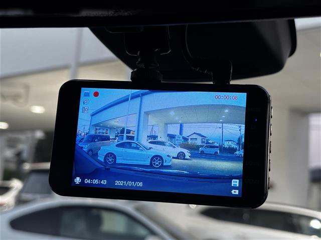 シエンタ Ｘ　メモリーナビ／フルセグテレビ／Ｂｌｕｅｔｏｏｔｈ／ＣＤ／ＤＶＤ／バックカメラ／ドライブレコーダー／ＥＴＣ／片側電動スライドドア／オートハイビーム／衝突軽減ブレーキ／横滑り防止／車線逸脱防止（22枚目）