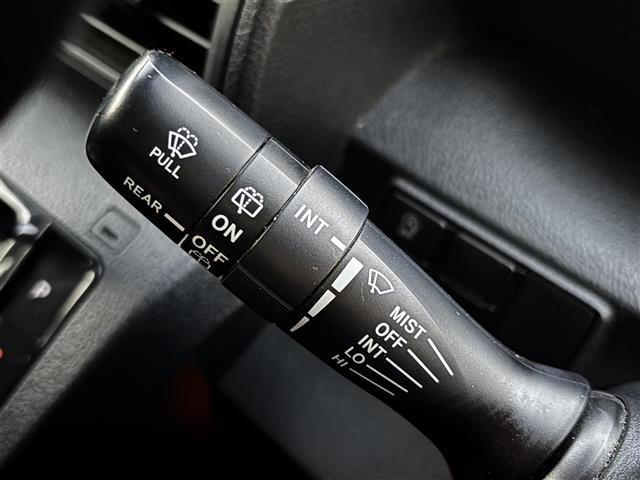 シエンタ Ｘ　メモリーナビ／フルセグテレビ／Ｂｌｕｅｔｏｏｔｈ／ＣＤ／ＤＶＤ／バックカメラ／ドライブレコーダー／ＥＴＣ／片側電動スライドドア／オートハイビーム／衝突軽減ブレーキ／横滑り防止／車線逸脱防止（25枚目）