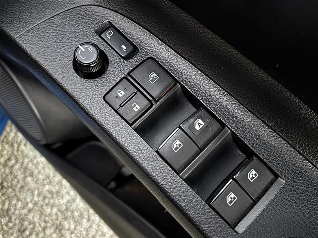 シエンタ Ｘ　メモリーナビ／フルセグテレビ／Ｂｌｕｅｔｏｏｔｈ／ＣＤ／ＤＶＤ／バックカメラ／ドライブレコーダー／ＥＴＣ／片側電動スライドドア／オートハイビーム／衝突軽減ブレーキ／横滑り防止／車線逸脱防止（27枚目）