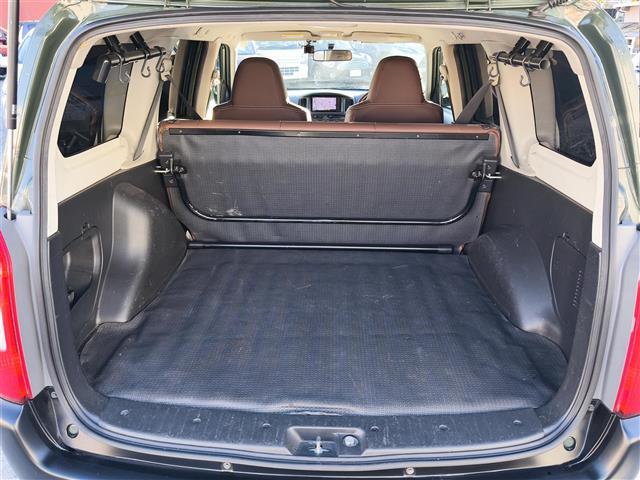 プロボックスバン ＧＬ　インチアップ／全塗装／ＴＯＹＯＴＡフロントグリル／ルーフキャリアＴｅｒｚｏ／社外メモリナビ／革調シートカバー／社外ウッドハンドル／社外ＬＥＤヘッドライト／ドライブレコーダー／ＥＴＣ（18枚目）