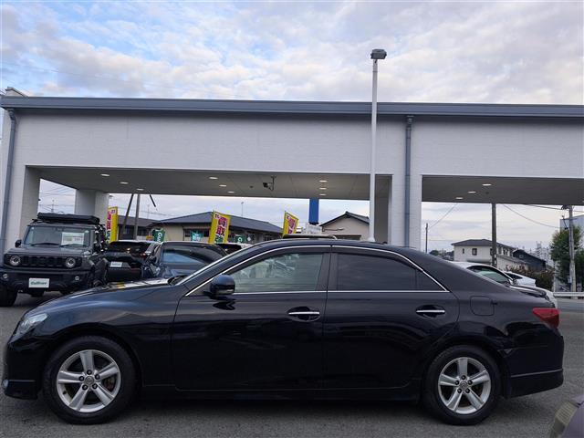 安心の全車保証付き！（※部分保証、国産車は納車後３ヶ月、輸入車は納車後１ヶ月の保証期間となります）。その他長期保証（有償）もご用意しております！※長期保証を付帯できる車両には条件がございます。