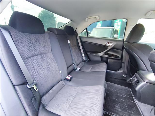 店頭在庫以外にも全国約４万台※の在庫から、ぴったりな１台をご提案します！※２０２３年１０月現在の在庫台数です。売約済の可能性があります。