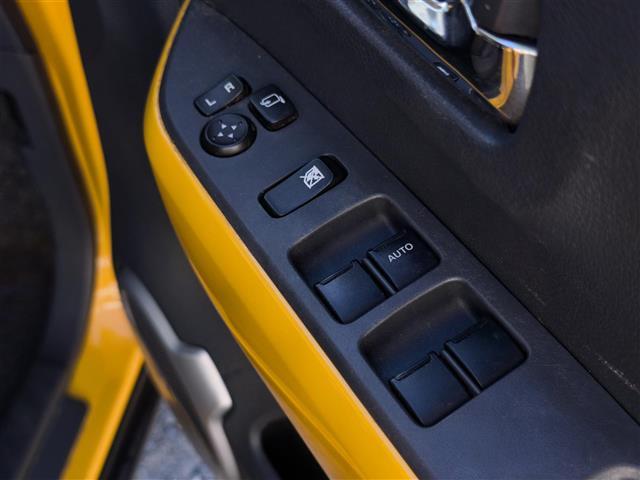 ハスラー Ｆリミテッド　ＳＤナビ／フルセグＴＶ／ＢＴ／ＣＤ／ＤＶＤ／バックカメラ／シートヒーター／ステアリングスイッチ／アイドリングストップ／衝突軽減ブレーキ／プッシュスタート／スマートキー／オートライト（27枚目）