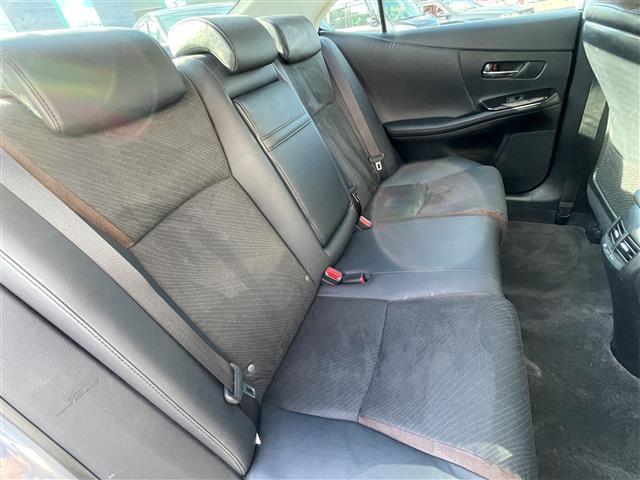 ＨＳ ＨＳ２５０ｈ　ワンオーナー／純正ナビ／フルセグＴＶ／Ｂｌｕｅｔｏｏｔｈ／ＣＤ／ＤＶＤ／バックカメラ／レーダークルーズコントロール／プリクラッシュセーフティー／クリアランスソナー／前席パワーシート／オートＬＥＤライト（17枚目）