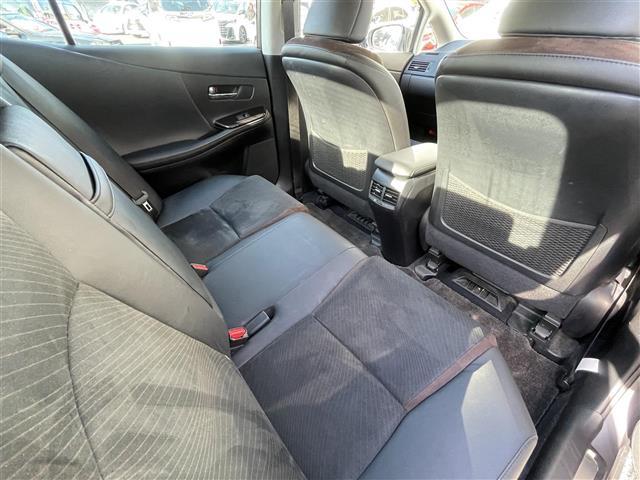 ＨＳ ＨＳ２５０ｈ　ワンオーナー／純正ナビ／フルセグＴＶ／Ｂｌｕｅｔｏｏｔｈ／ＣＤ／ＤＶＤ／バックカメラ／レーダークルーズコントロール／プリクラッシュセーフティー／クリアランスソナー／前席パワーシート／オートＬＥＤライト（18枚目）